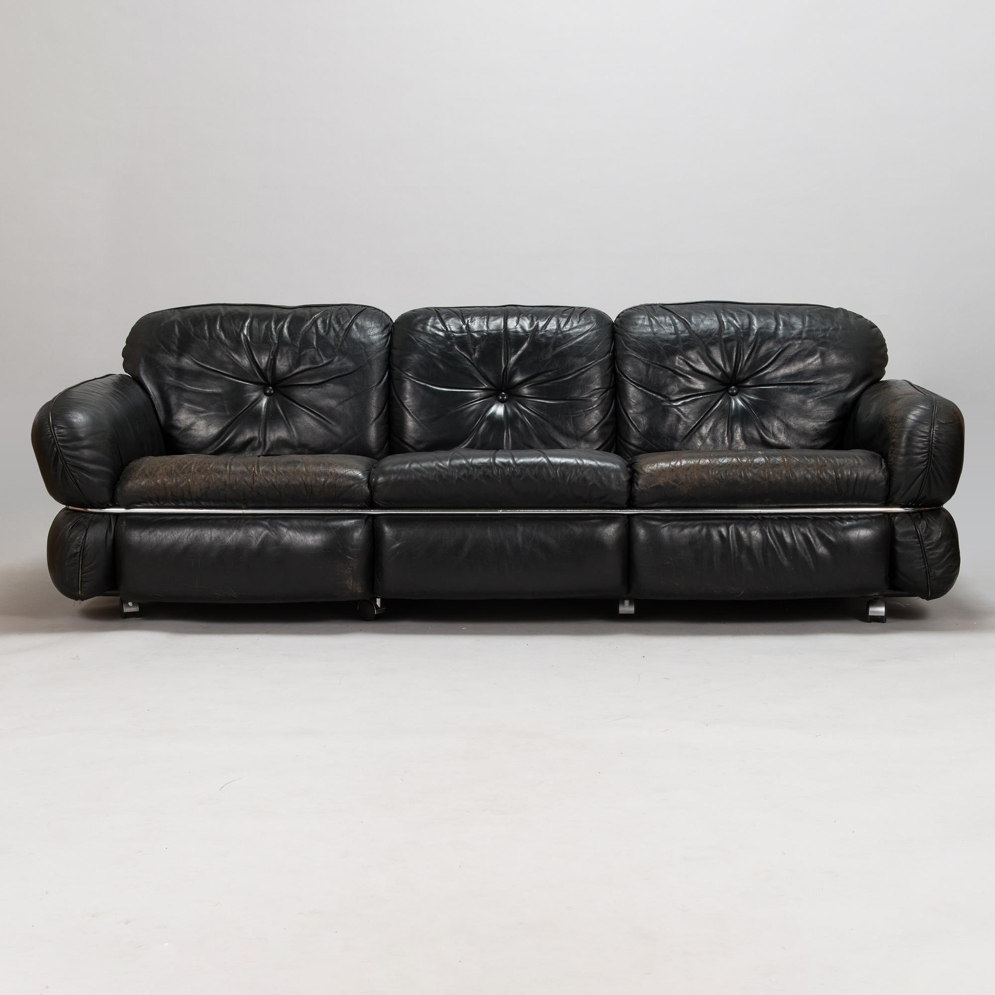 Kurt Hvitsjö, A 1970's sofa 'Hannibal' for Isku.