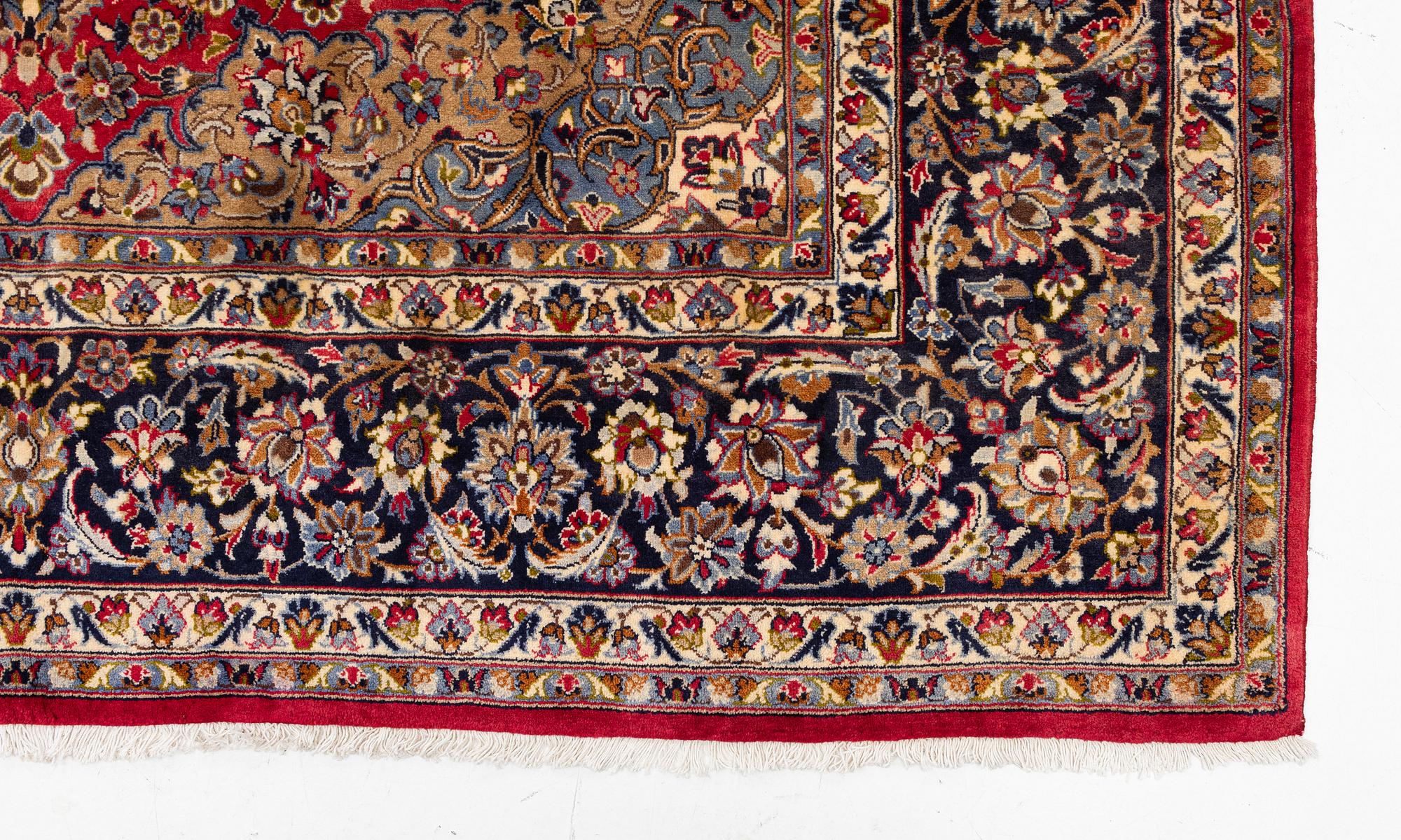 Carpet, Isfahan, approx. 410 x 295 cm.