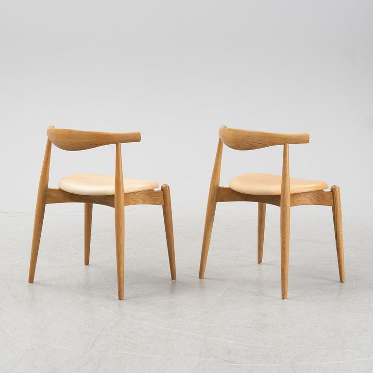 Hans J Wegner, stolar 6 st, modell CH-20, Carl Hansen & son, formgiven 1956.