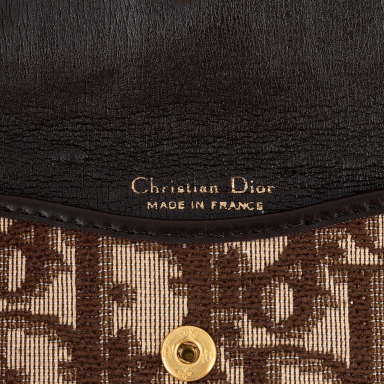 Christian Dior, clutch, portmonnä, nyckelhållare och scarf.