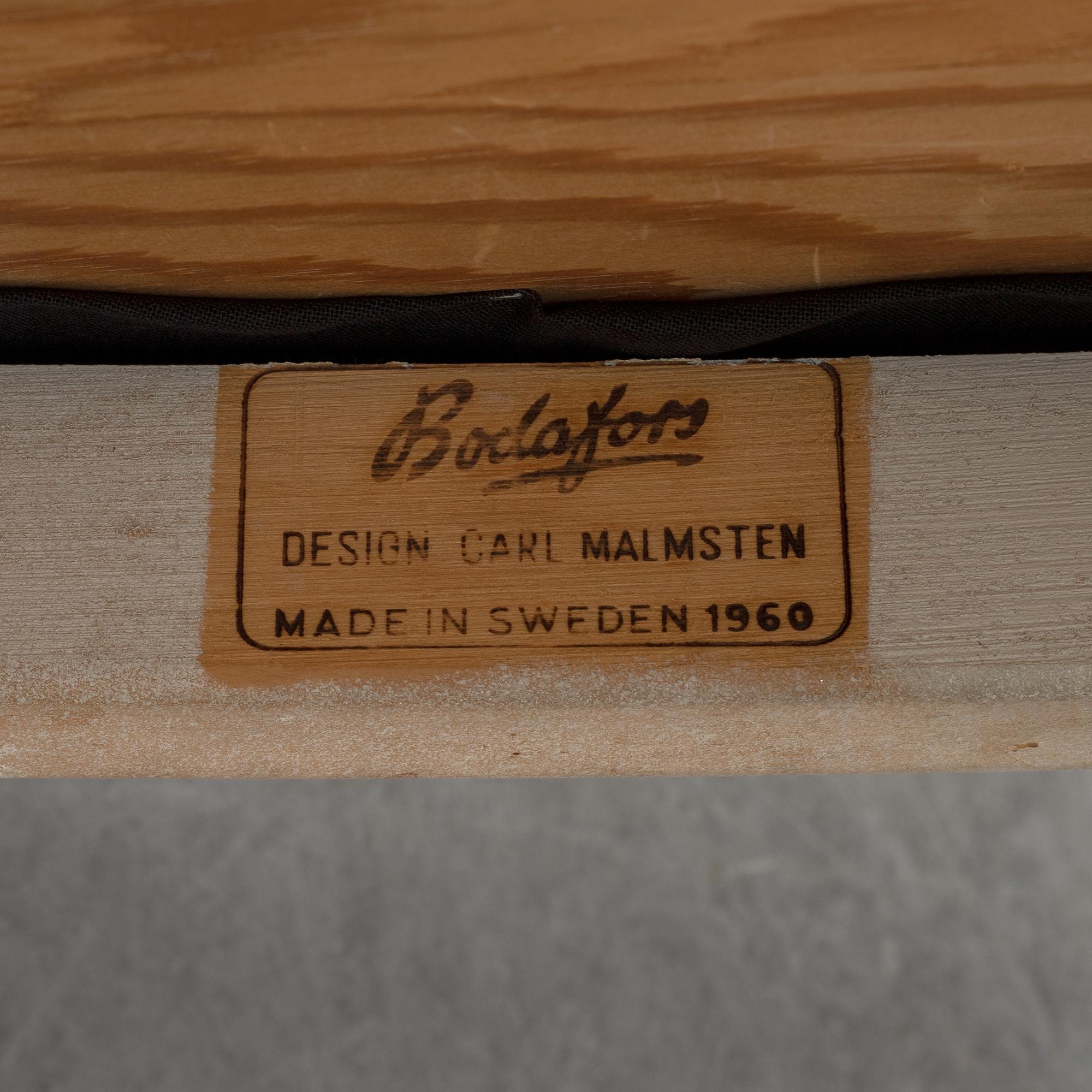 Carl Malmsten, A dining table with four chairs, Bodafors 1960's.