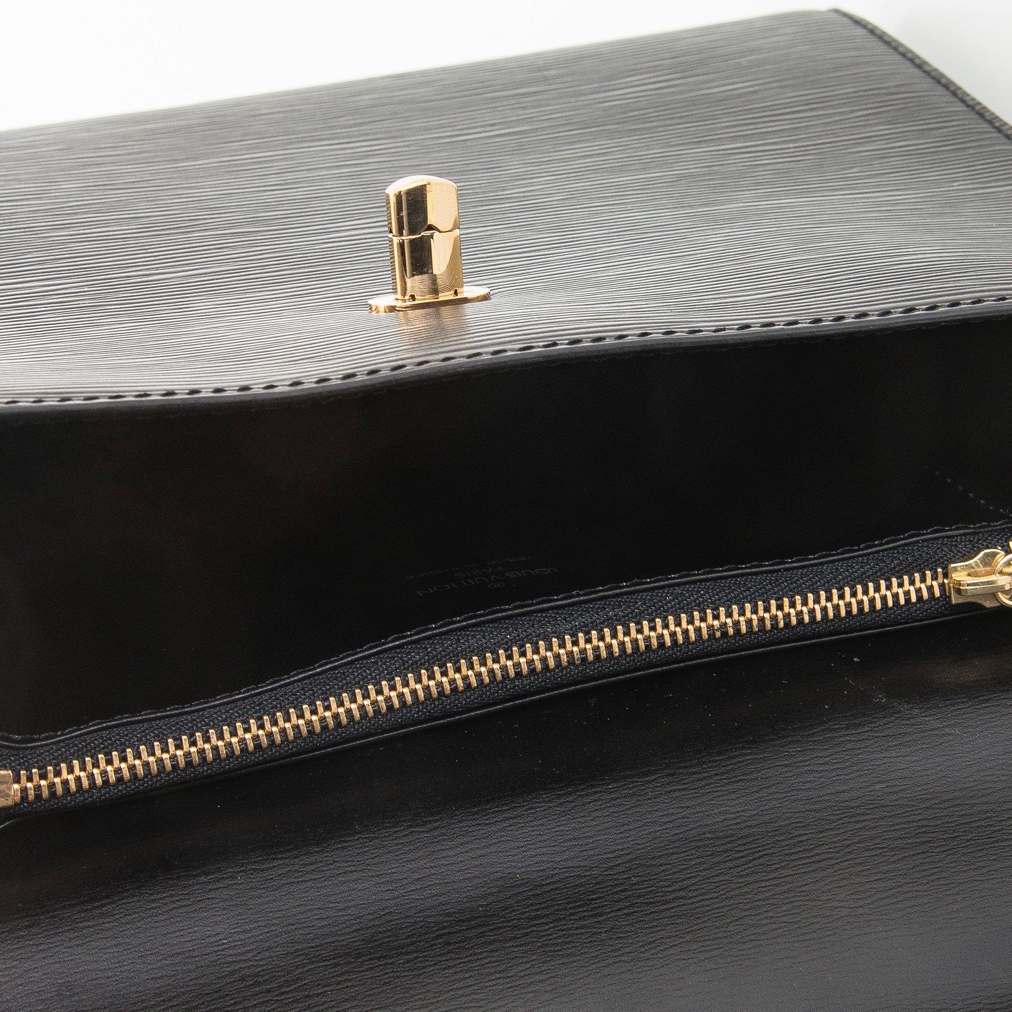 Louis Vuitton, a 'Malesherbes' bag.