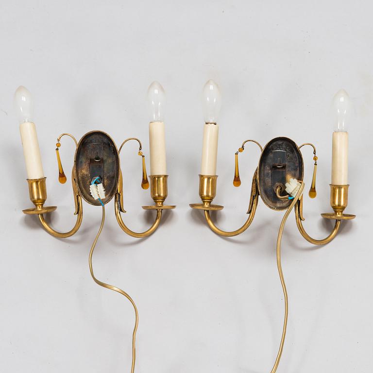 Paavo Tynell, a pair of wall sconces, model 7252, Taito 1930s.
