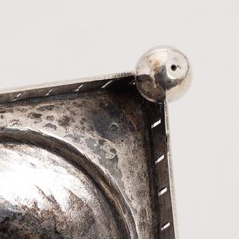 A silver sugarbowl with lid by Michael Olof Barkman, Varberg, 1820.