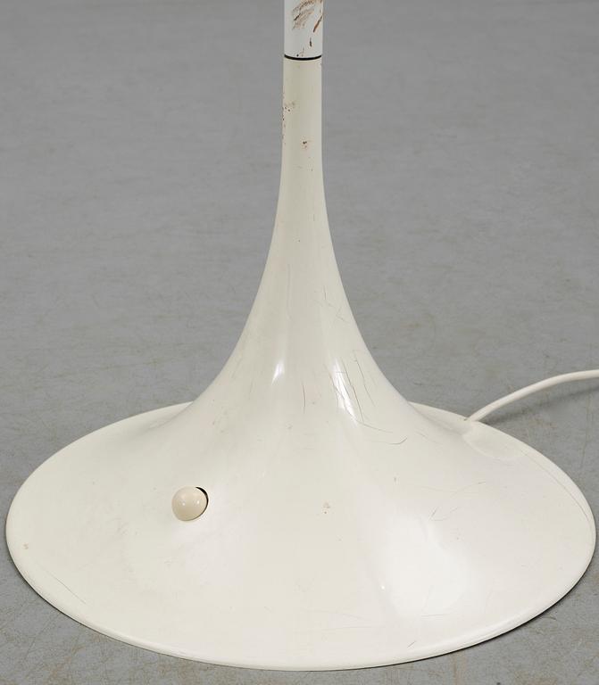 GOLVARMATUR, "Pantella", Verner Panton för Louis Poulsen. 1970-tal.