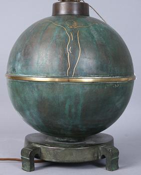 BORDSLAMPA, patinerad metall, 1930-tal.