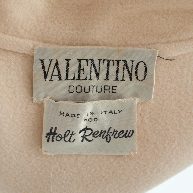 VALENTINO, a two-piece suit consisting of jacket and skirt.