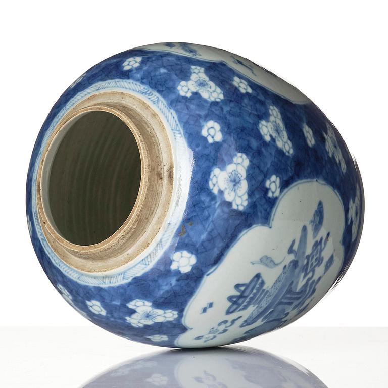 A blue and white jar, Qing dynasty, 18th century.