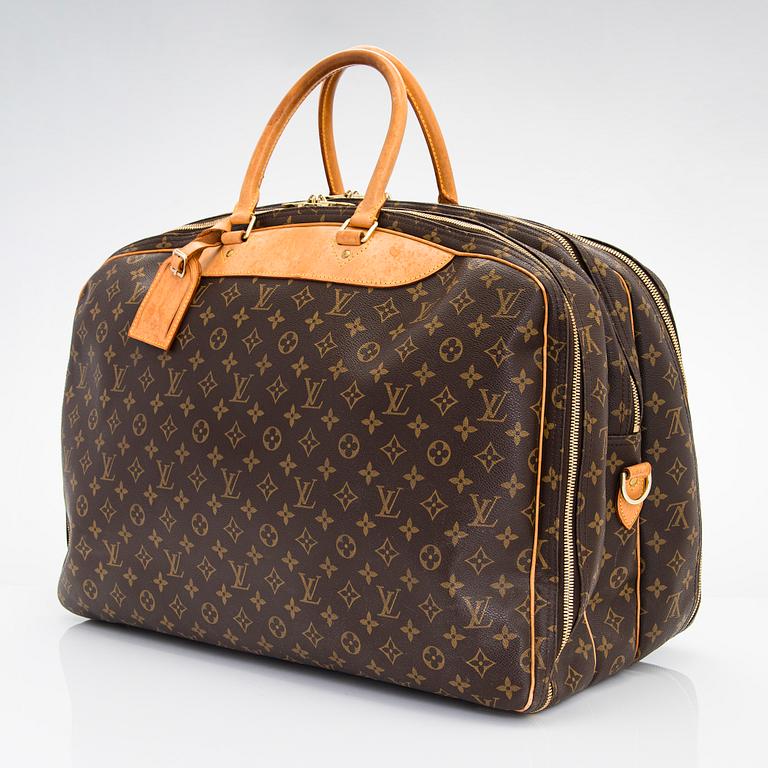 Louis Vuitton, a Monogram Canvas 'Sac Alize 3' soft suitcase.