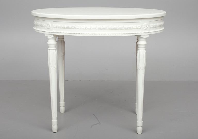 BORD, sengustaviansk stil, 1900-talets första hälft.