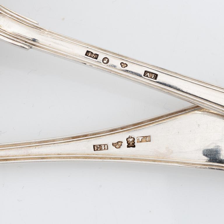 Parti silver, skedar och ströskedar, olika modeller, 18 delar, bl.a. MGAB, Uppsala, 1945.