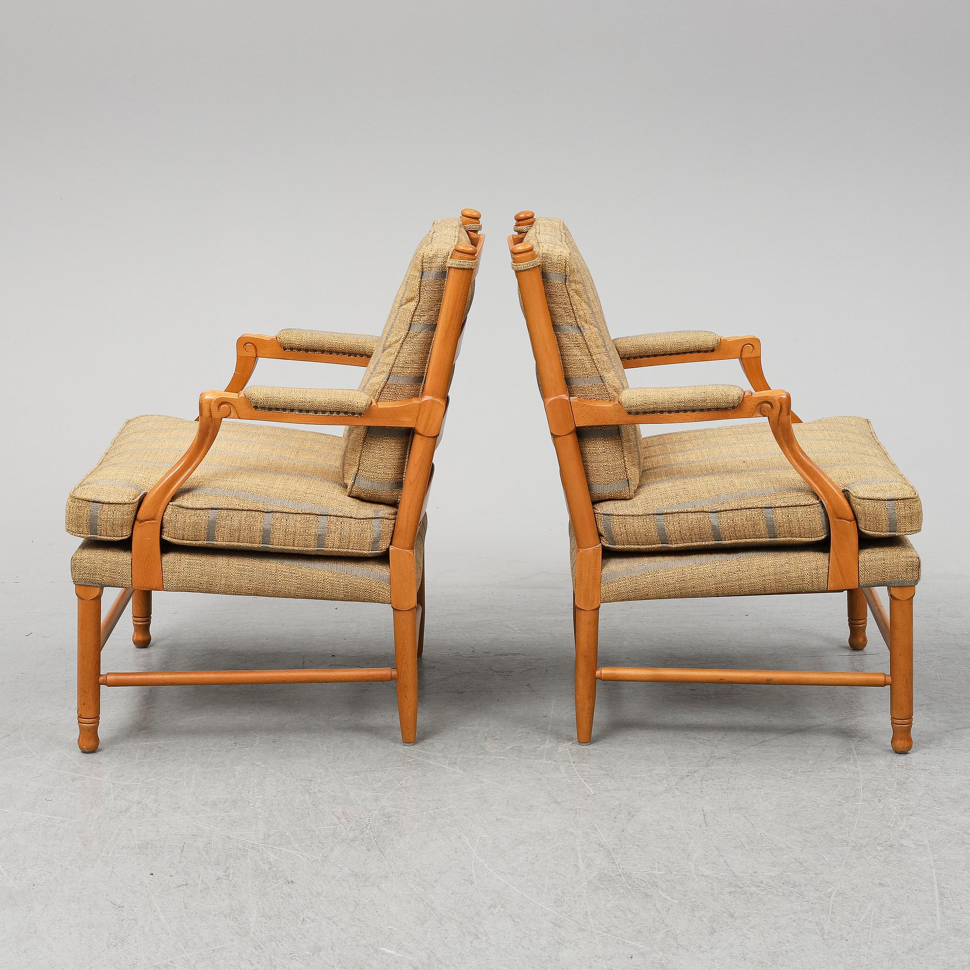 FÅTÖLJER, ett par, gustaviansk stil av s.k. Gripsholmsmodell, Norells möbler, 1900-talets slut.