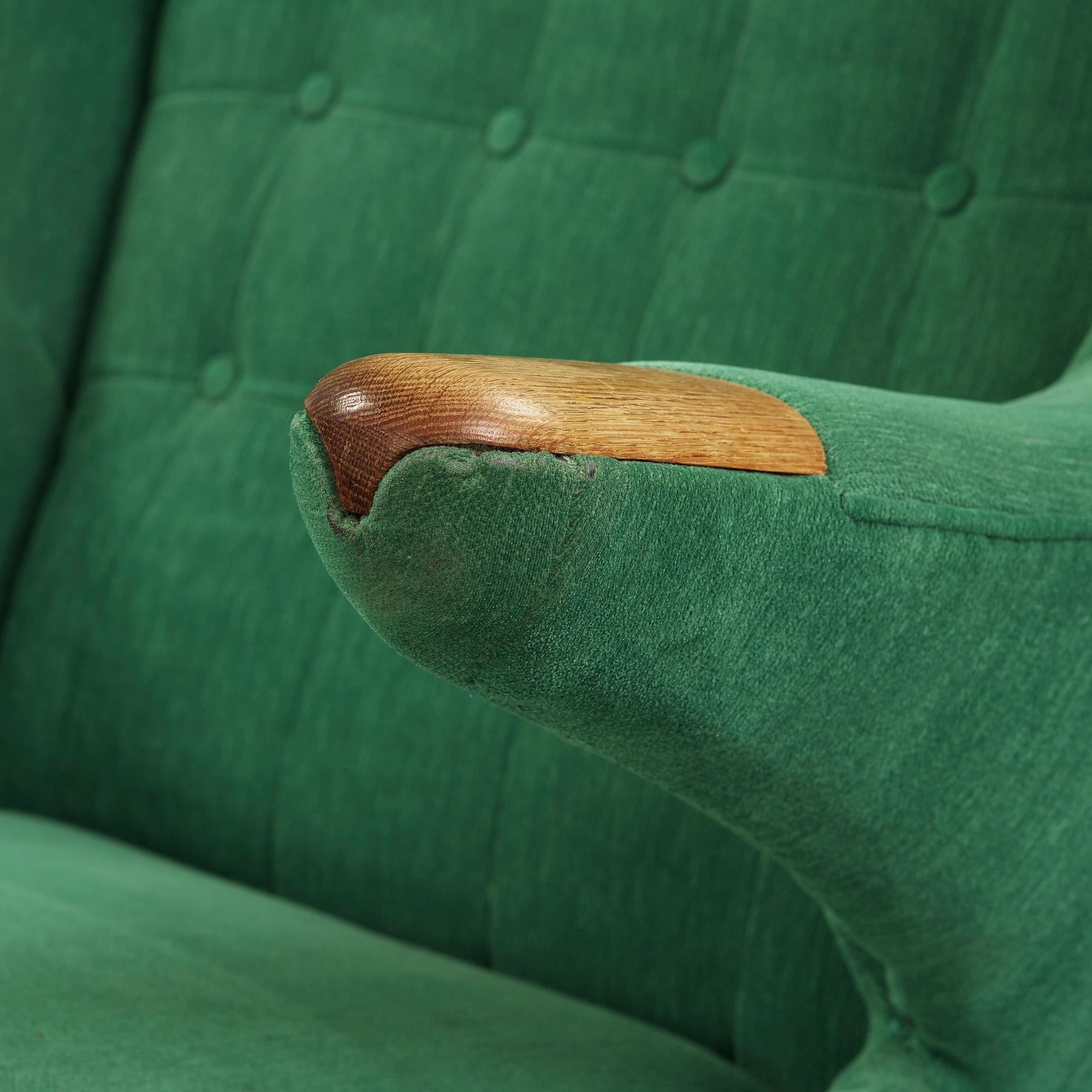 HANS J WEGNER, fåtölj "Bamse" med fotpall, AP-stolen, Danmark 1950-60-tal.