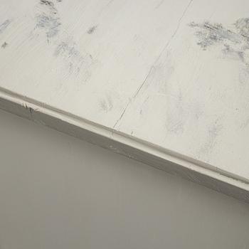 A painted Swedish late Gustavian-style chest of drawers, 19th century.
