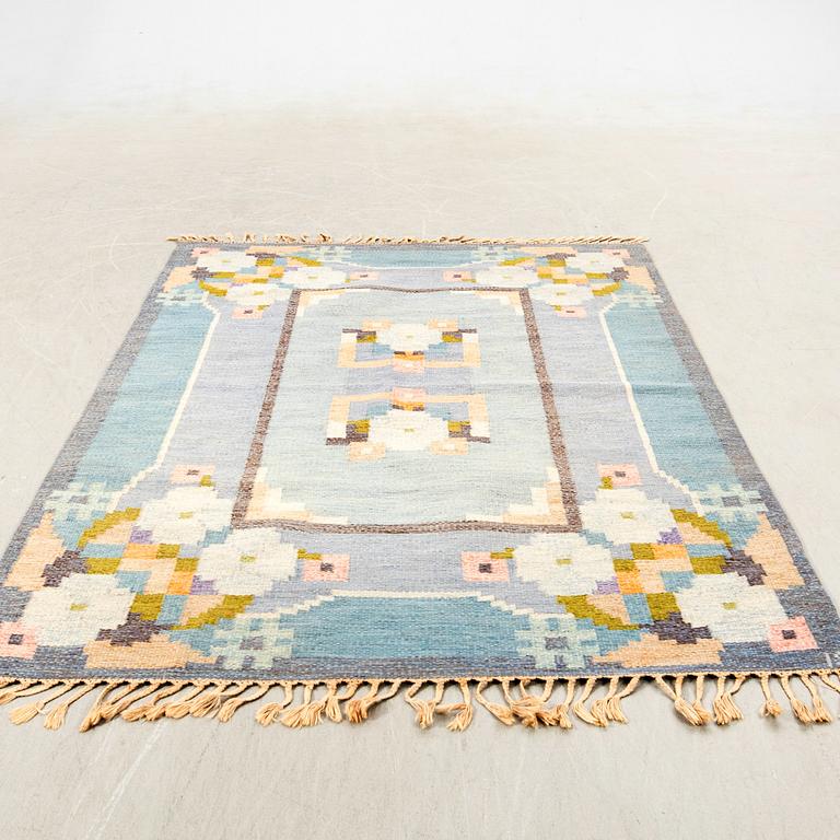 Ingegerd Silow, Rug, flat weave, signed, approximately 232x169 cm.