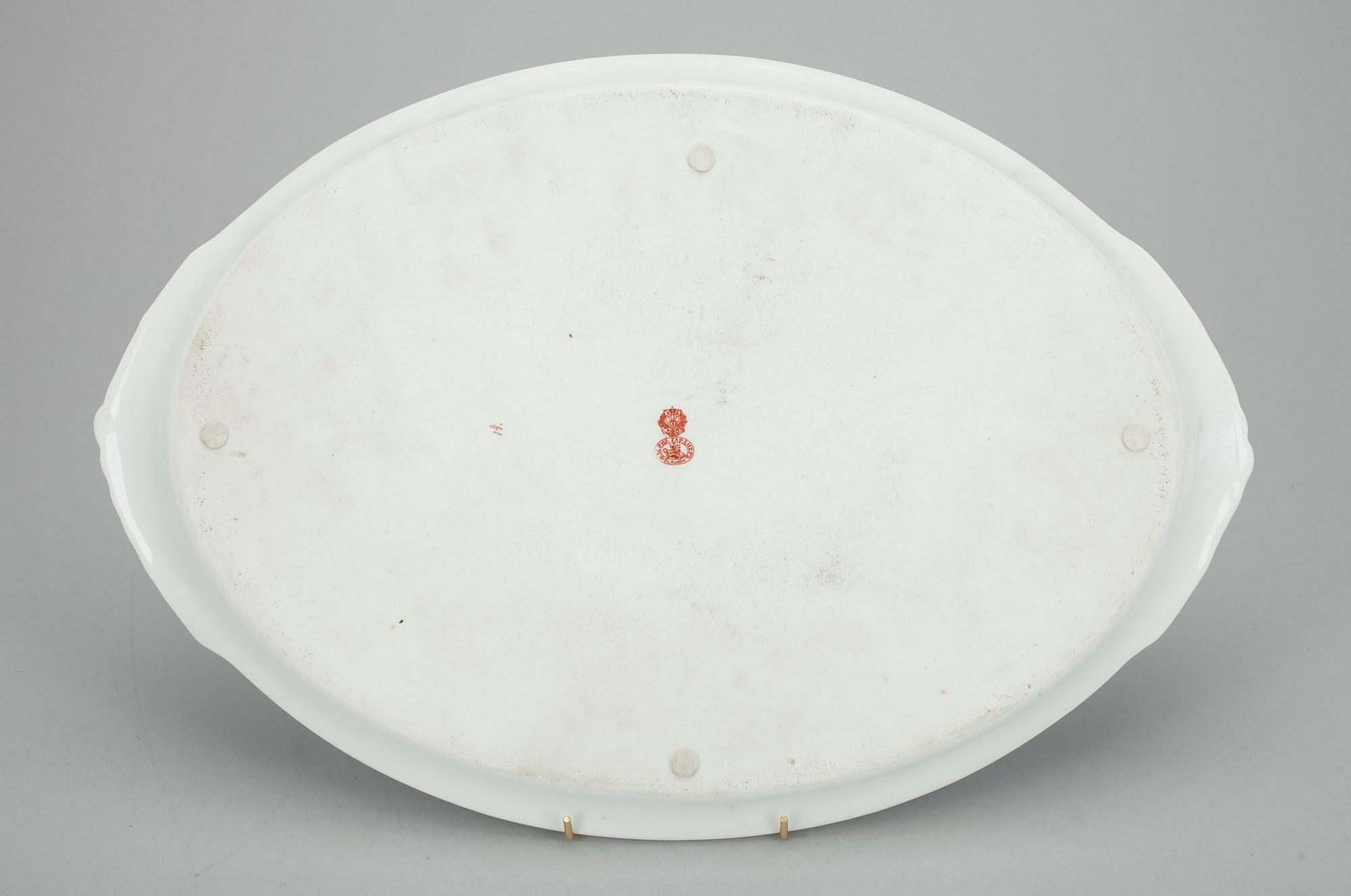 BRICKA, porslin, Gardner, Ryssland 1800-talets slut.
