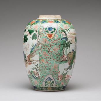 URNA, porslin. Qingdynastin, Kangxi (1662-1722).