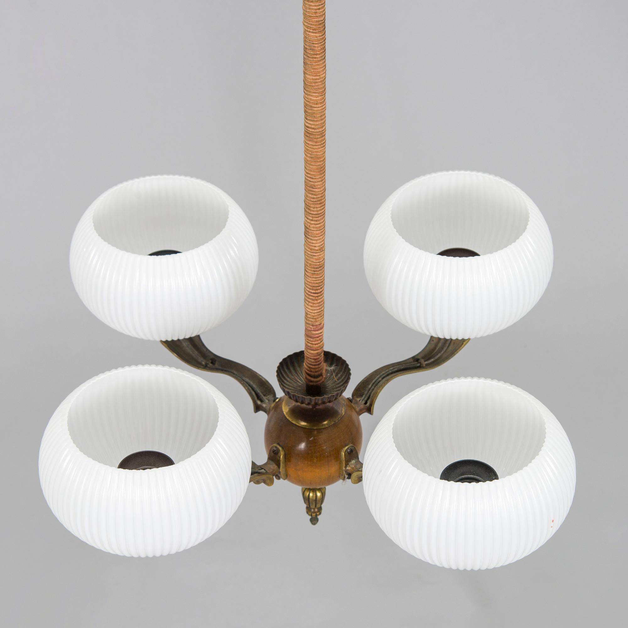 Paavo Tynell, a 1930's '1386/4' chandelier for Taito.