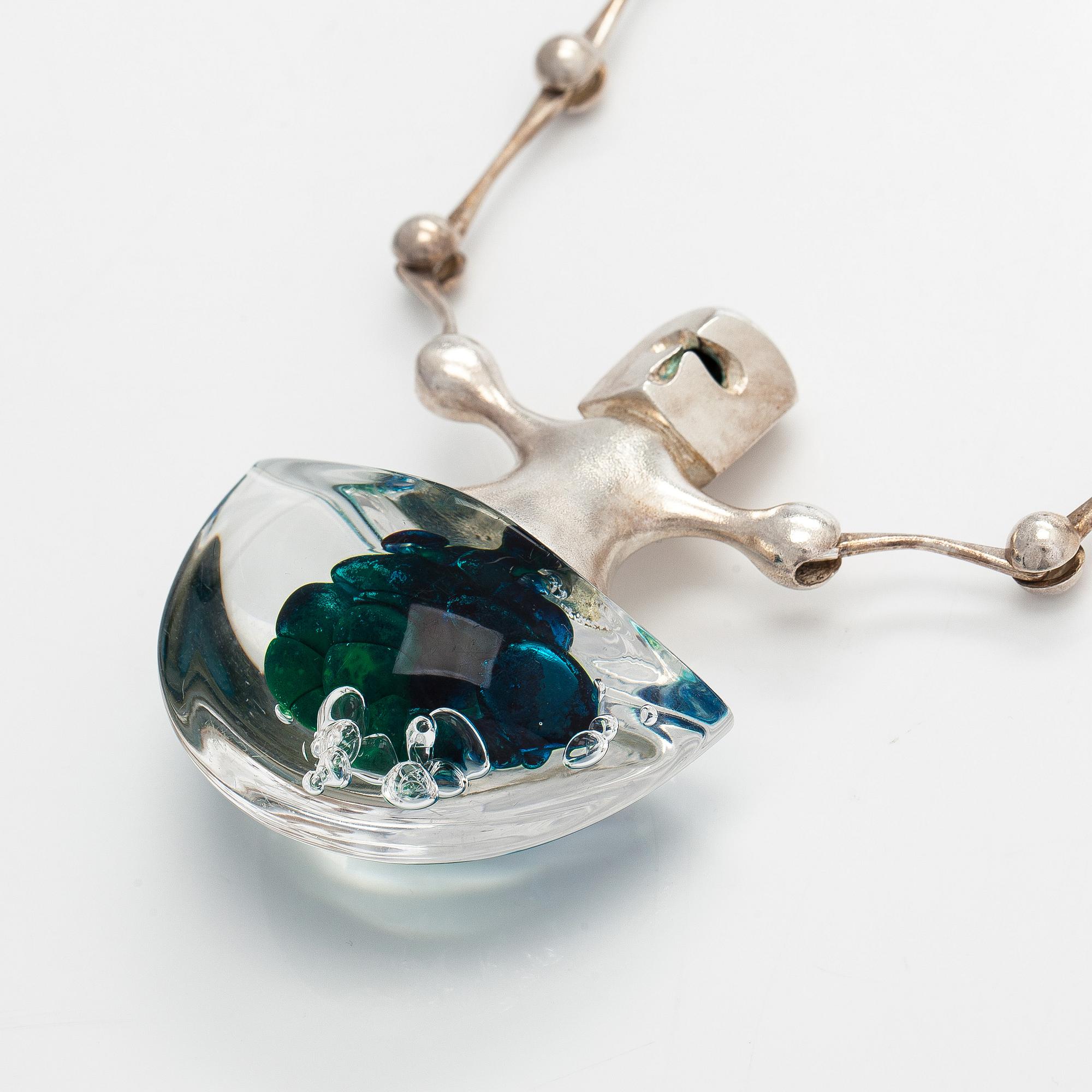 Björn Weckström, collier, "Zitas offer", silver, akryl.