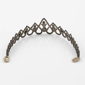 Tiara, silverwork, 19th century.