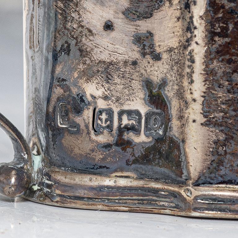 A set of silver, 5 pieces, 19th-20th century.