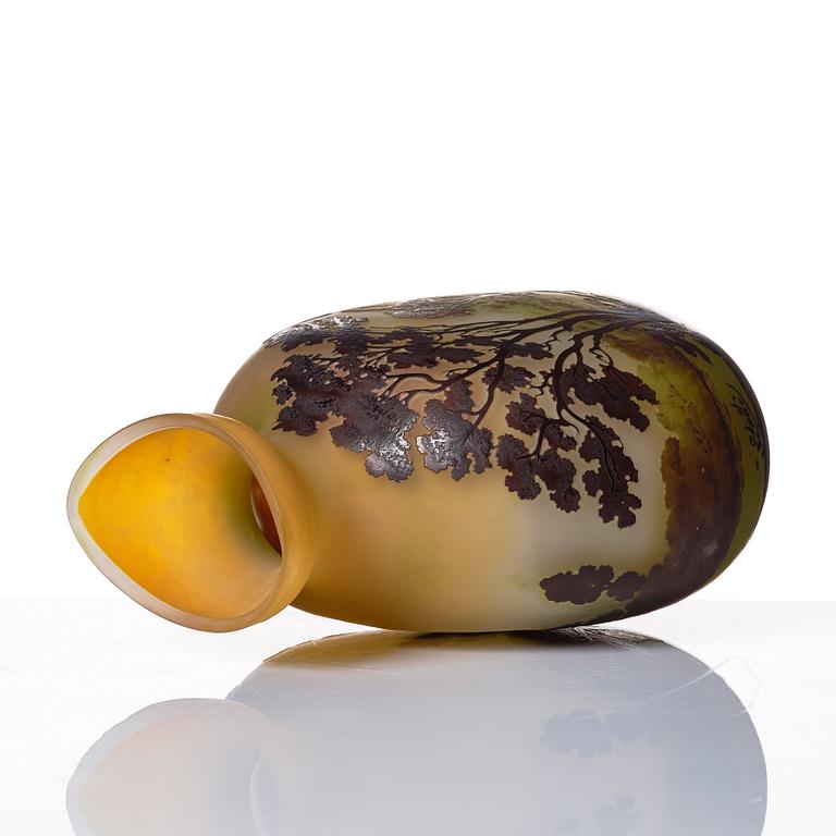 Emile Gallé, a large Art Nouveau cameo glass vase, Nancy, France, post 1904.