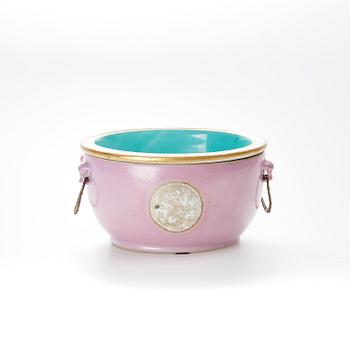 VÄRMEKÄRL, porslin, Kina, omkring 1900.