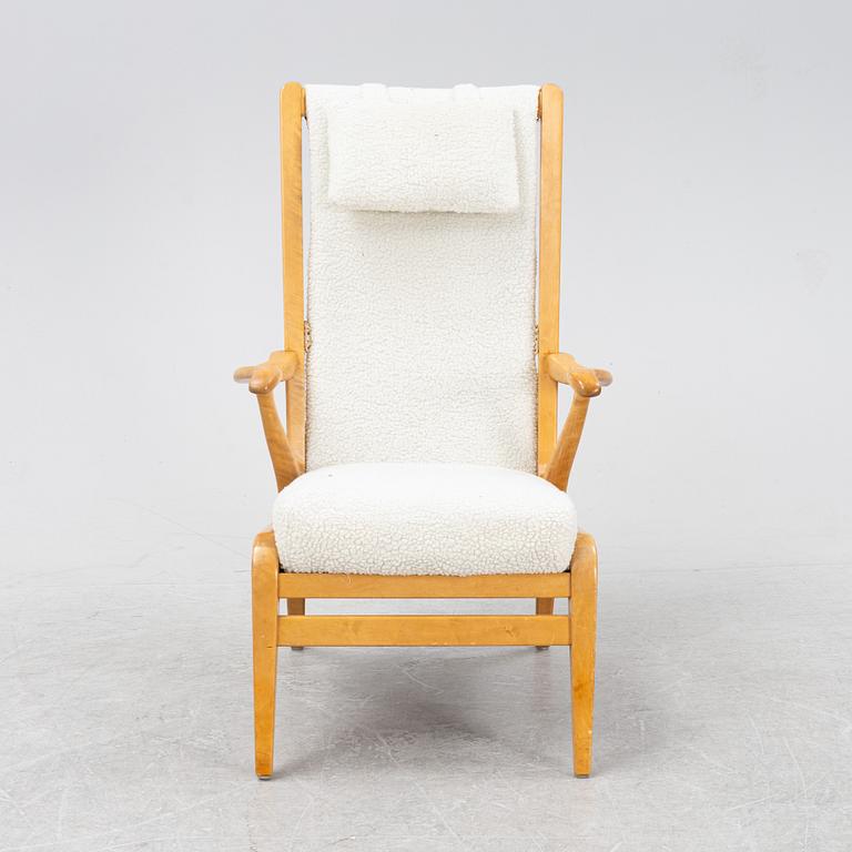 A Swedish Modern easy chair, Axel Larsson, Svenska Möbelfabrikerna Bodafors, 1940s.