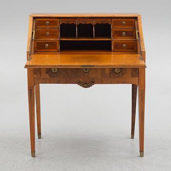 A Gustavian secretaire, late 18th century.