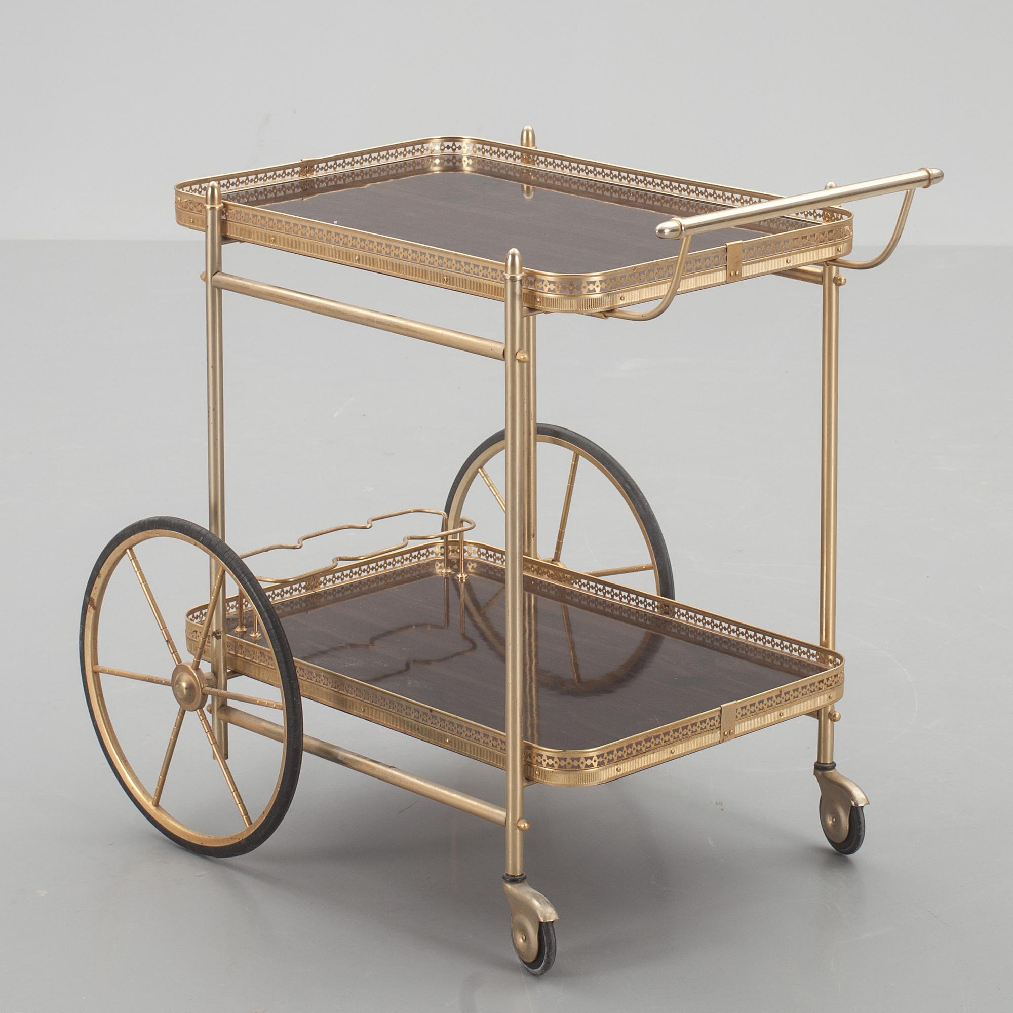 SERVERINGSVAGN, 1900-tal.