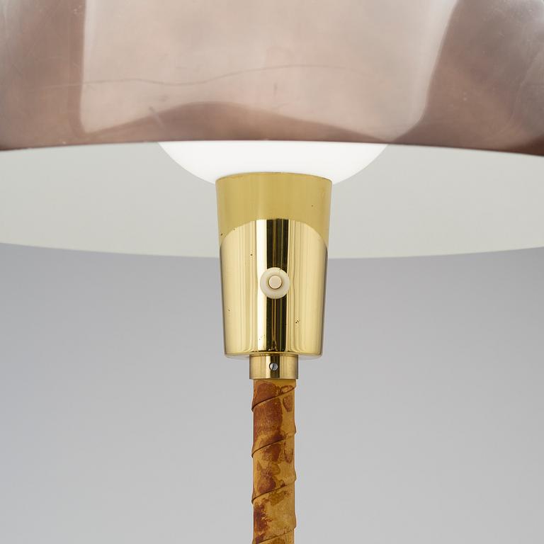 LISA JOHANSSON-PAPE, PÖYTÄVALAISIN "Senator" Orno. Muotoiltu 1947.