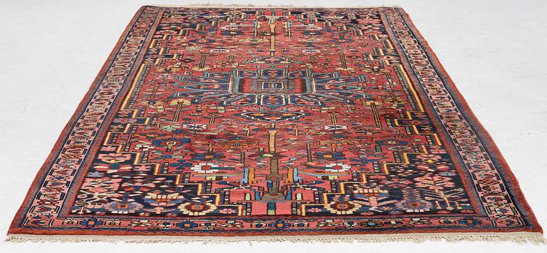 Rug, Bachtiari, approx. 295 x 166 cm.