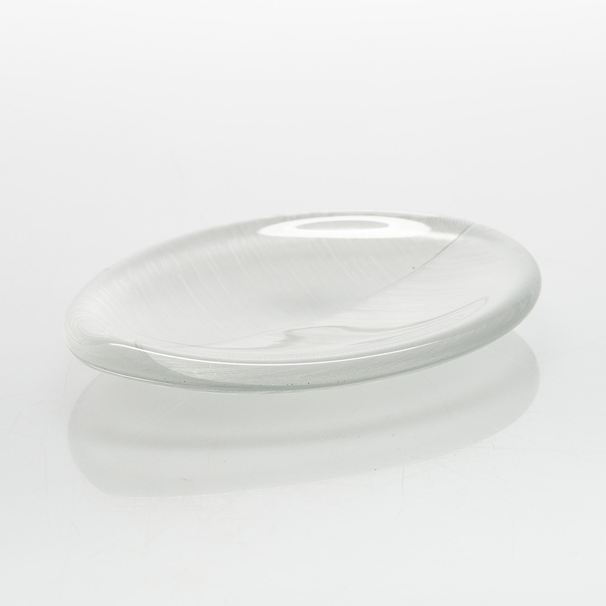 Tapio Wirkkala, art glass 'Lehti' (leaf), model 3337, signed Tapio Wirkkala Iittala -55.