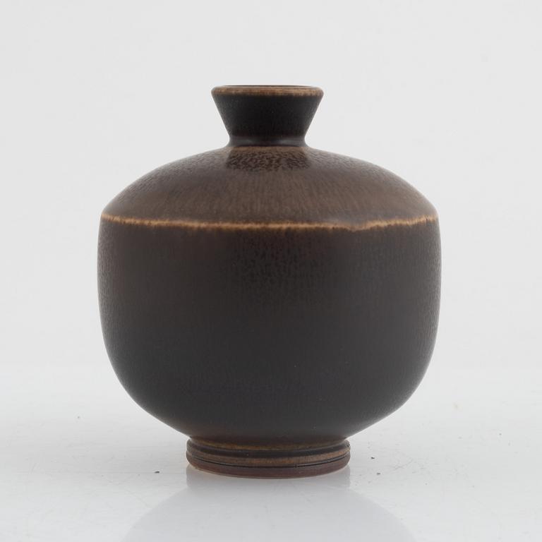 Berndt Friberg, a vase, Gustavsberg Studio, 1976.