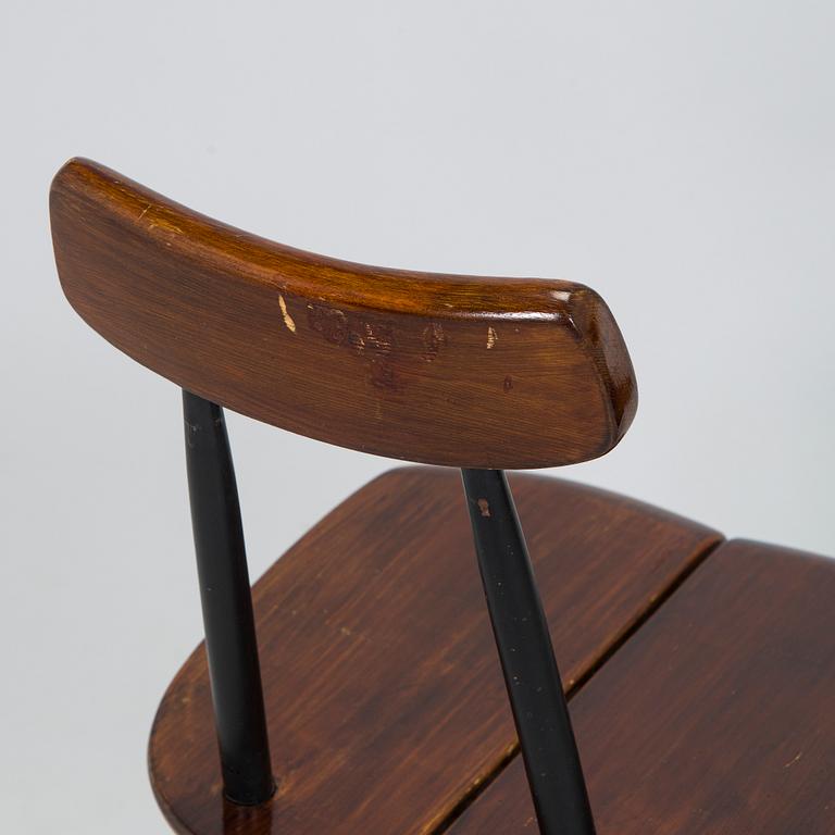 Ilmari Tapiovaara, a 1960's 7-piece 'Pirkka' dining set for Laukaan Puu.