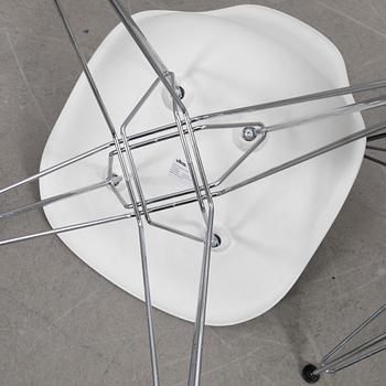 Charles & Ray Eames, chairs, 4 pcs, "Plastic chair DSR", Vitra, 2016.