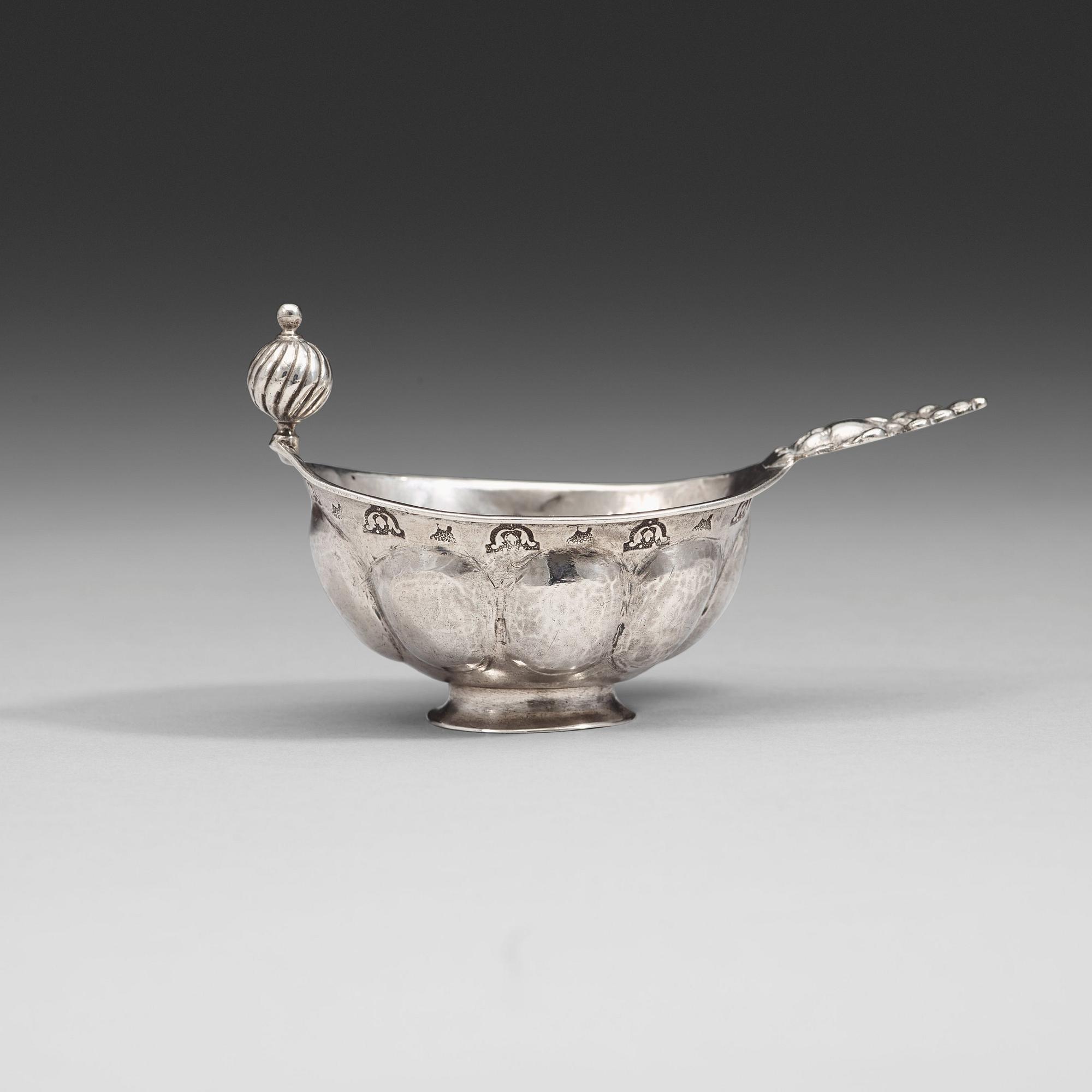 A Swedish 18th century silver cup, marks of Johan Söderdahl, Söderköping 1788.