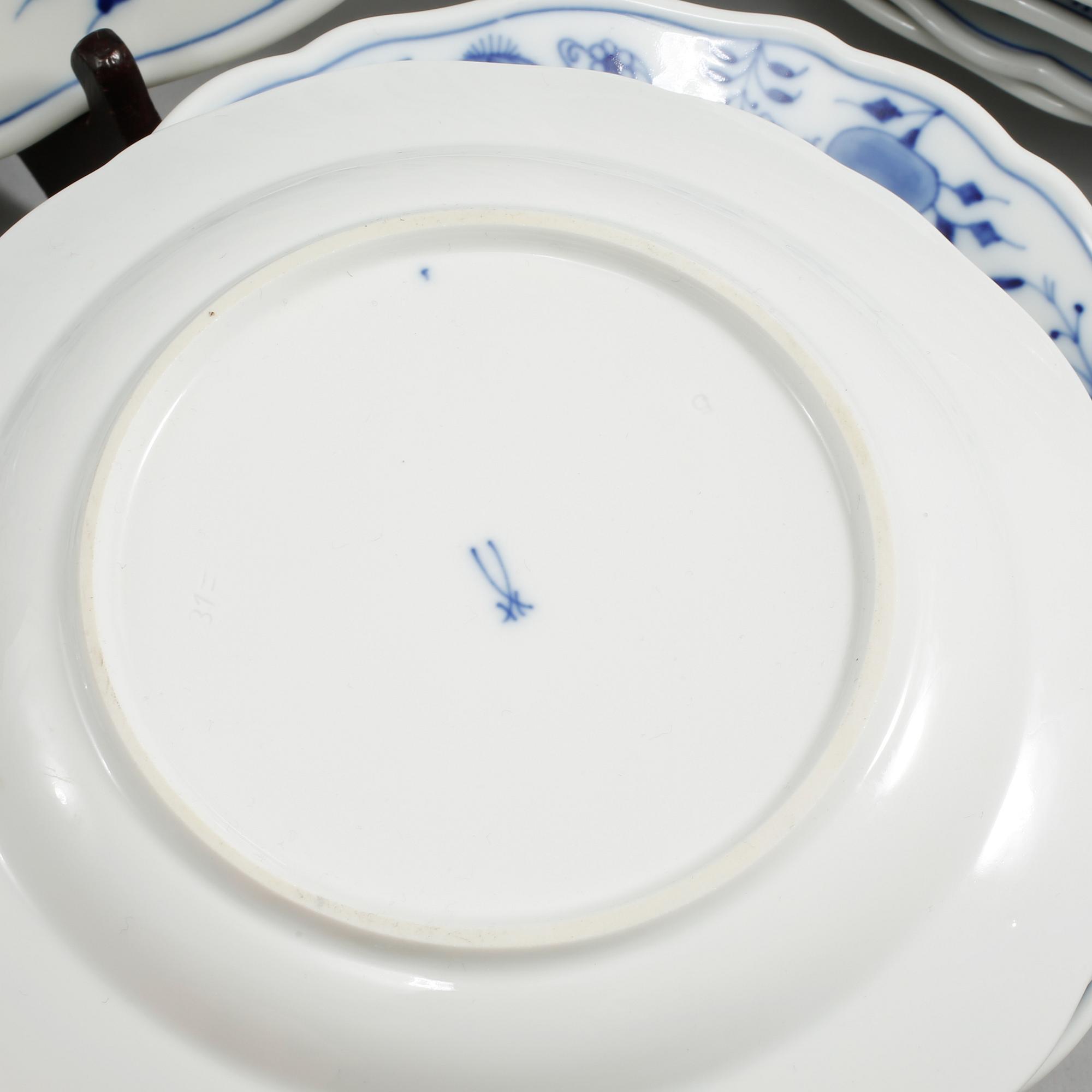 SERVISDELAR, 29 st, porslin, Meissen, 1900-tal.