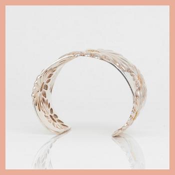 ARMRING, sterling silver, Tiffany & Co, 2003. Total vikt ca 85 g.