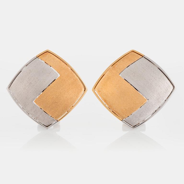 Paul Binder ett par örhängen 18K guld och vitguld.