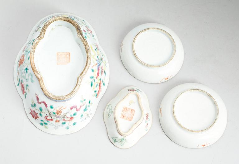 SKÅLAR, 4 st, porslin, Kina, 1800-/1900-tal.