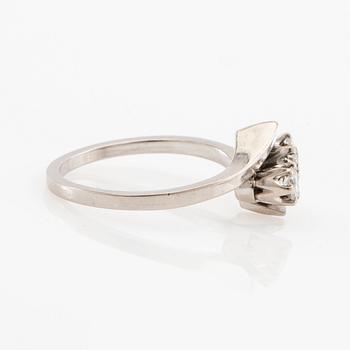 Elon Arenhill, ring "Twin ring" 18K white gold with diamonds, Malmö 1970.