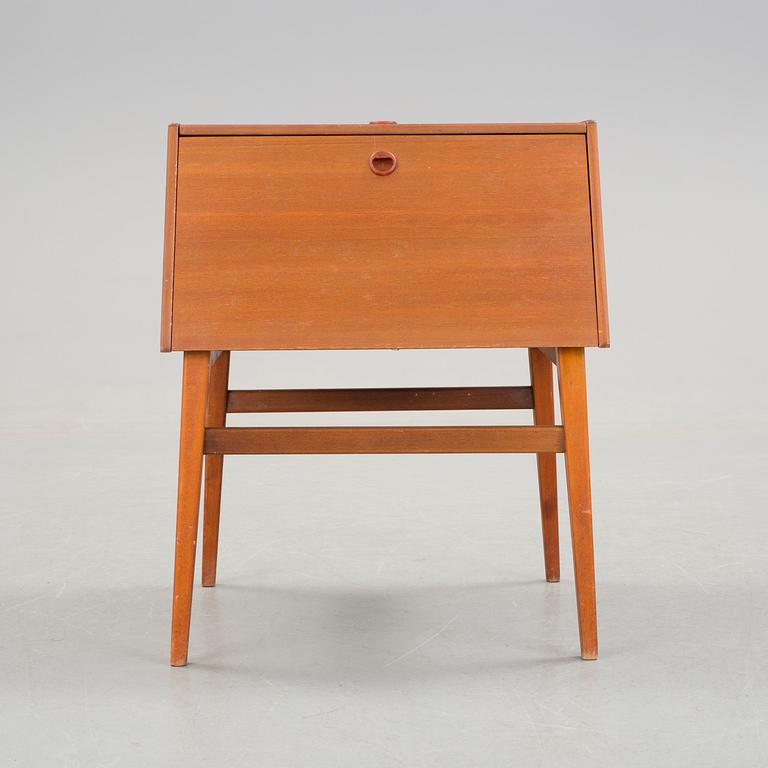 A 140 piece "Venus" cutlery set from Asni, denmark, mid 20th Century.