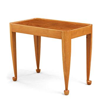 334. Josef Frank, a mahogany side table, Svenskt Tenn, a smaller version of the model "Diplomat", model 2073.