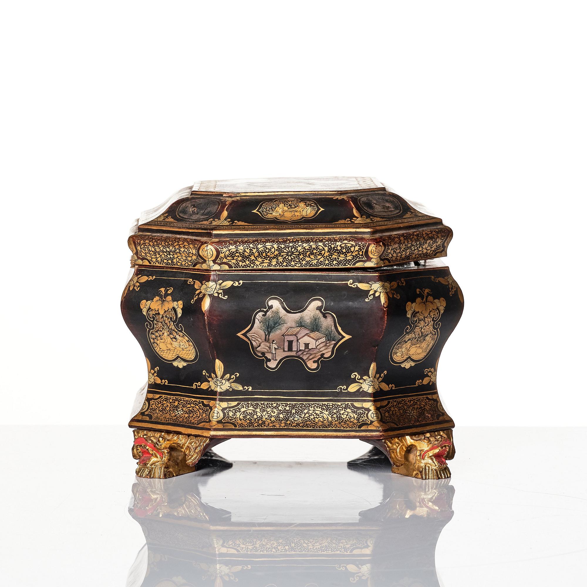 Teskrin, lackerat med insats av tenn. Qingdynastin, 1800-tal.