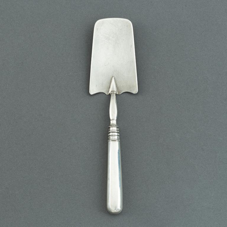 A russian silver serving spoon,  St Petersburg 1908-26.
