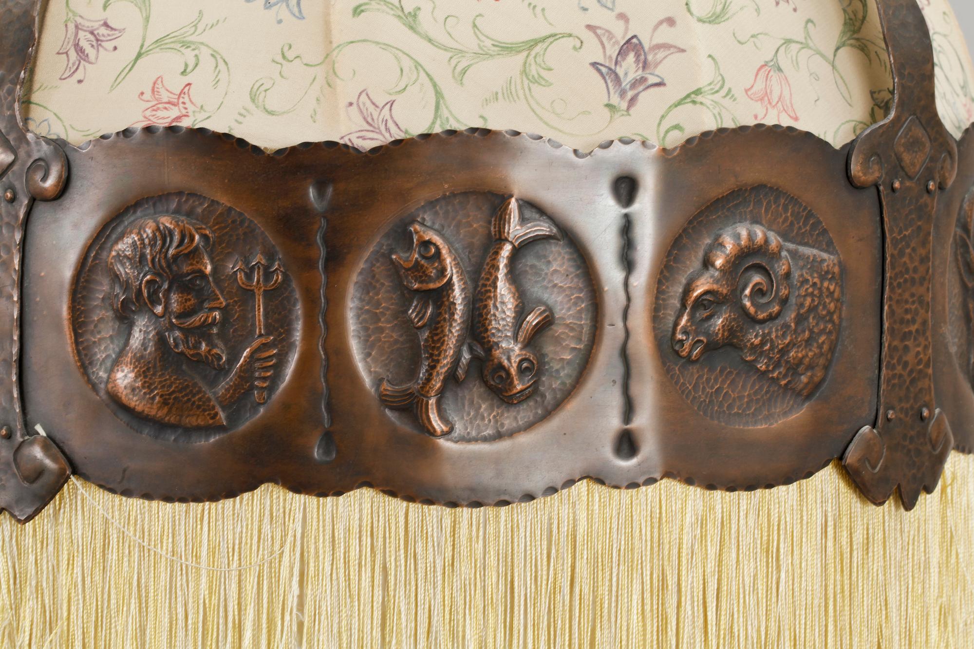 TAKLAMPA, koppar, Jugend, tidigt 1900-tal. H ca 45.