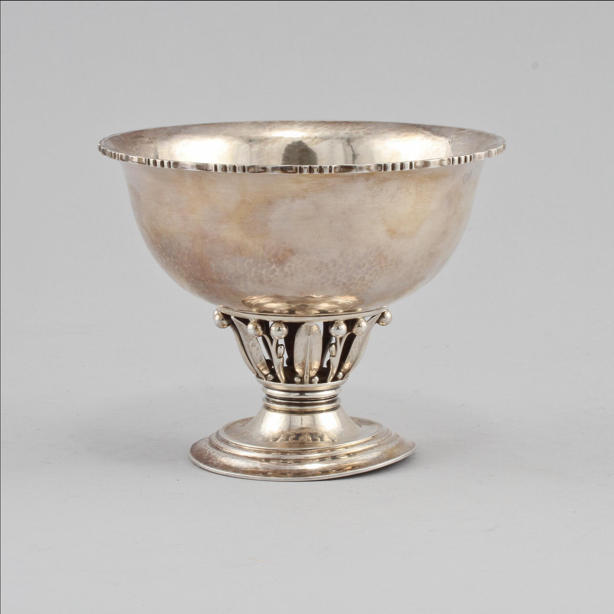 SKÅL, silver, Georg Jensen, Köpenhamn 1927. Vikt 296 g.