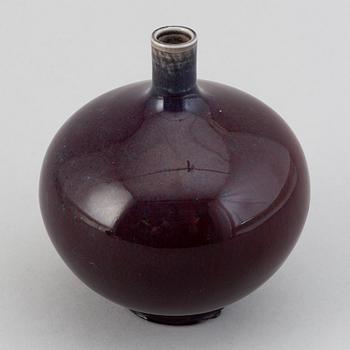 Berndt Friberg, a signed stoneware vase, Gustavsberg 1979.