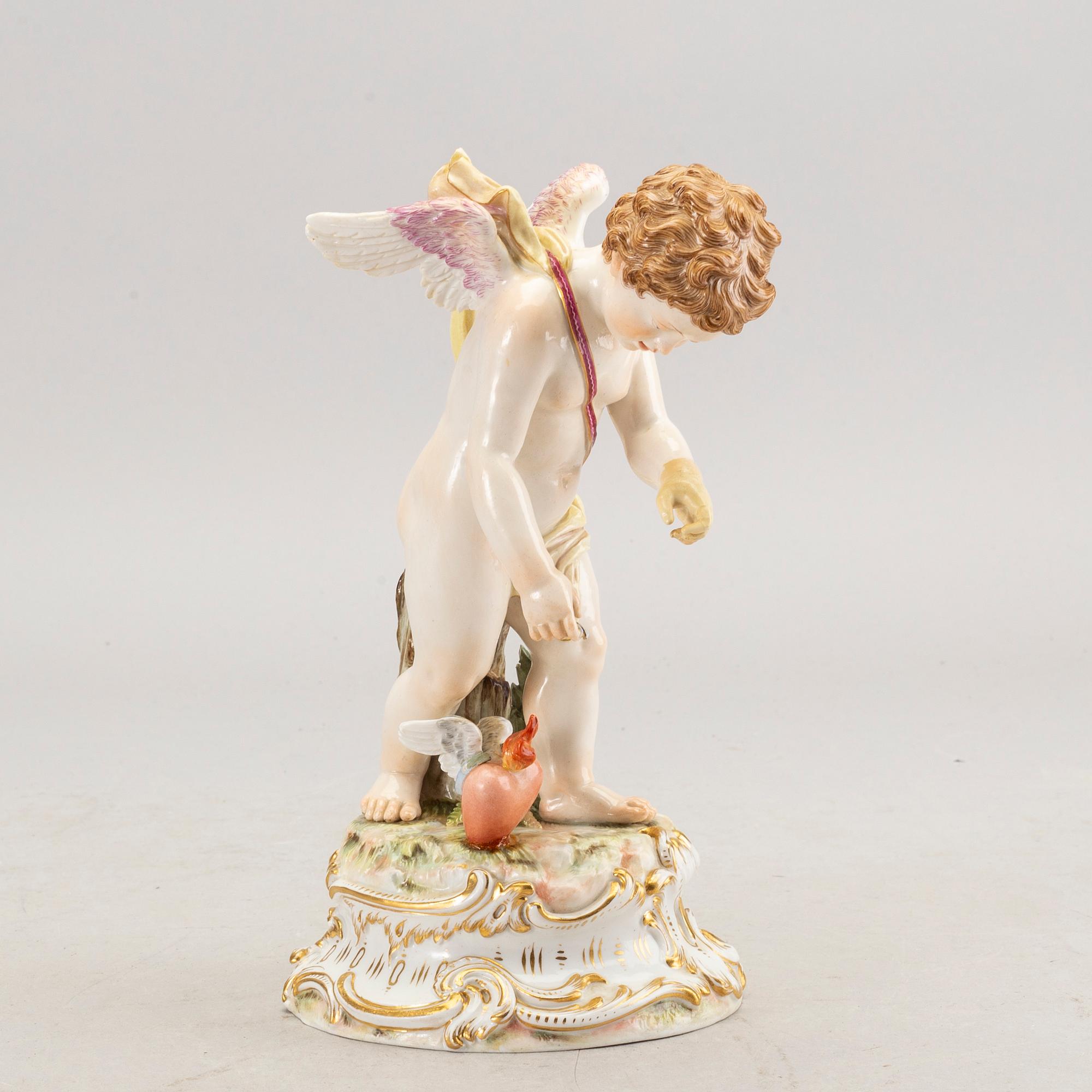 A late 19th century porcelain Meissen figurine.